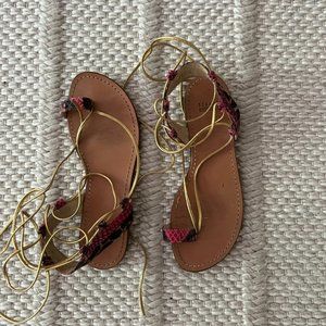 Stuart Weitzman Lace-up Flats SZ 7